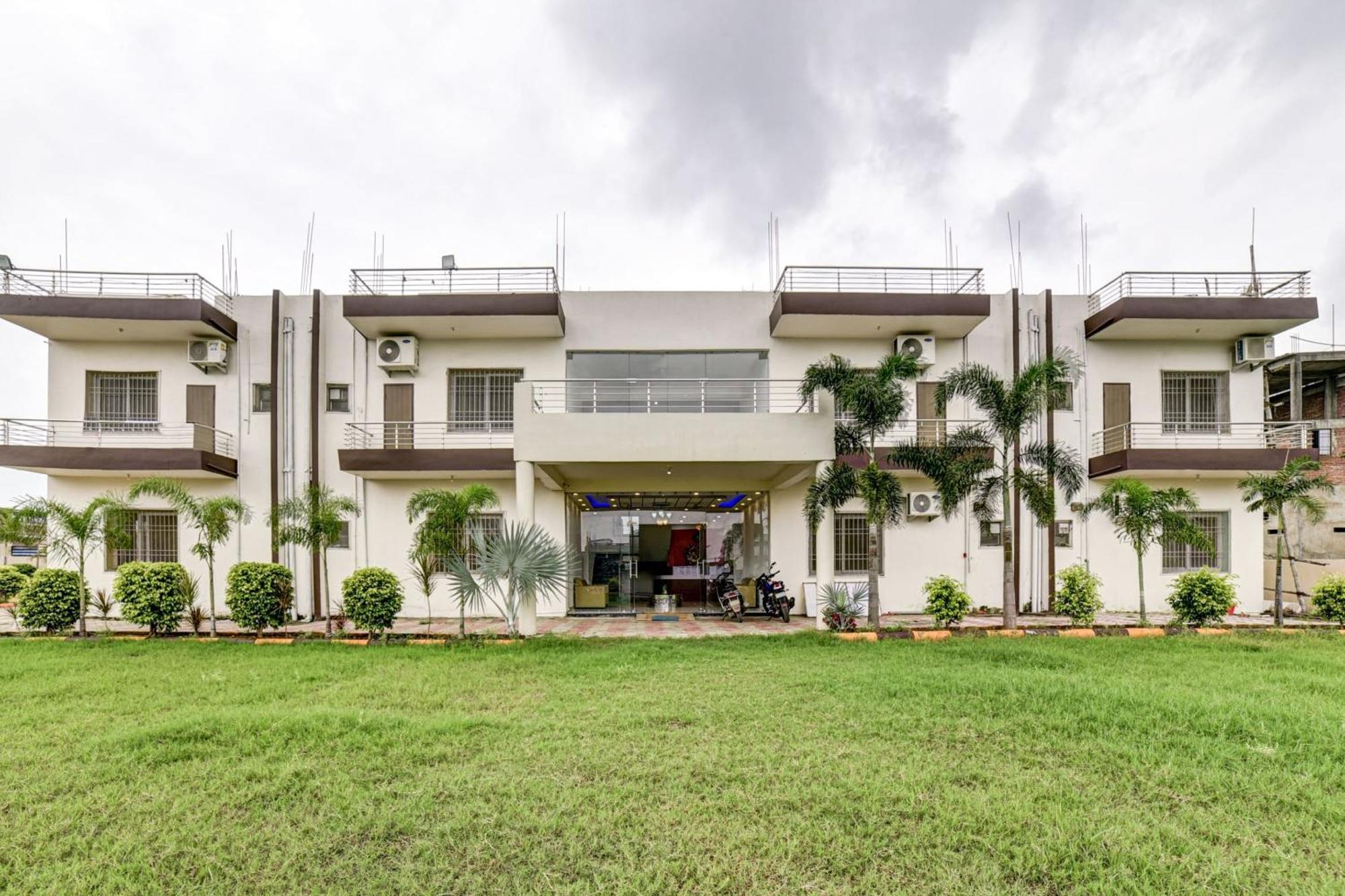 Hotel O The Hotel Quaint Khagaul Exterior foto
